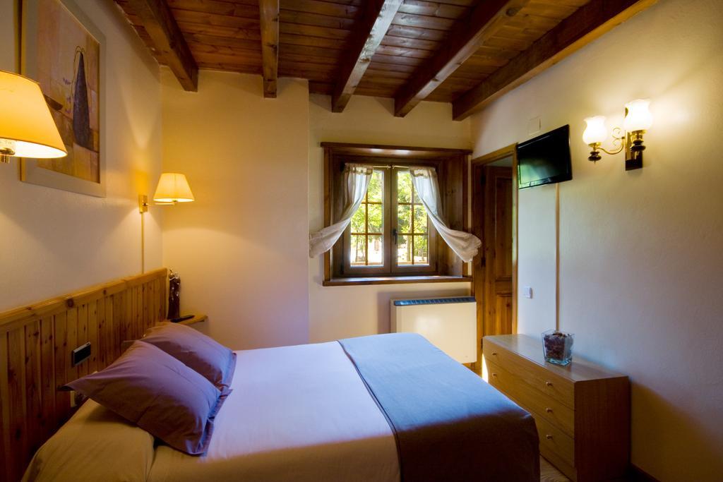 Hotel El Bouquet Pla de l'Ermita Zimmer foto